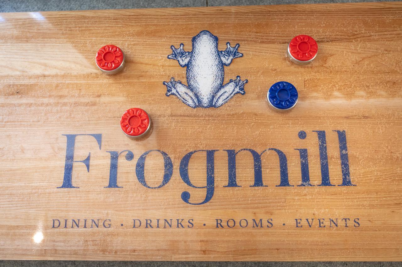 The Frogmill Hotel Shipton  Экстерьер фото